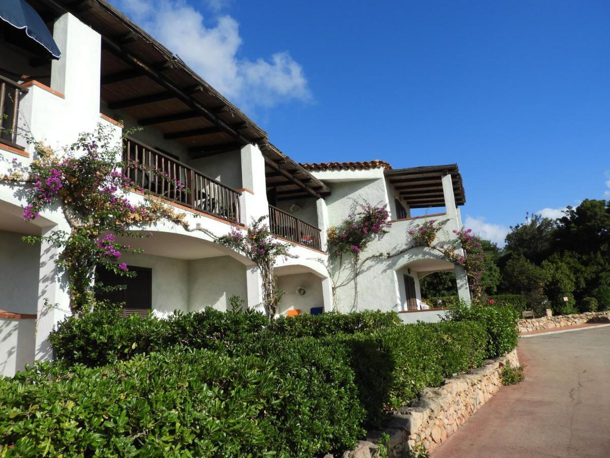 Aparthotel Chrysalis Bay Porto Cervo Esterno foto