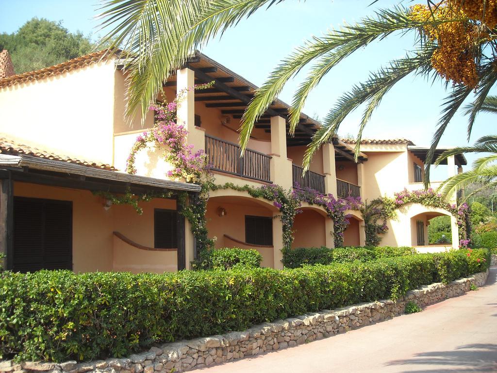 Aparthotel Chrysalis Bay Porto Cervo Esterno foto
