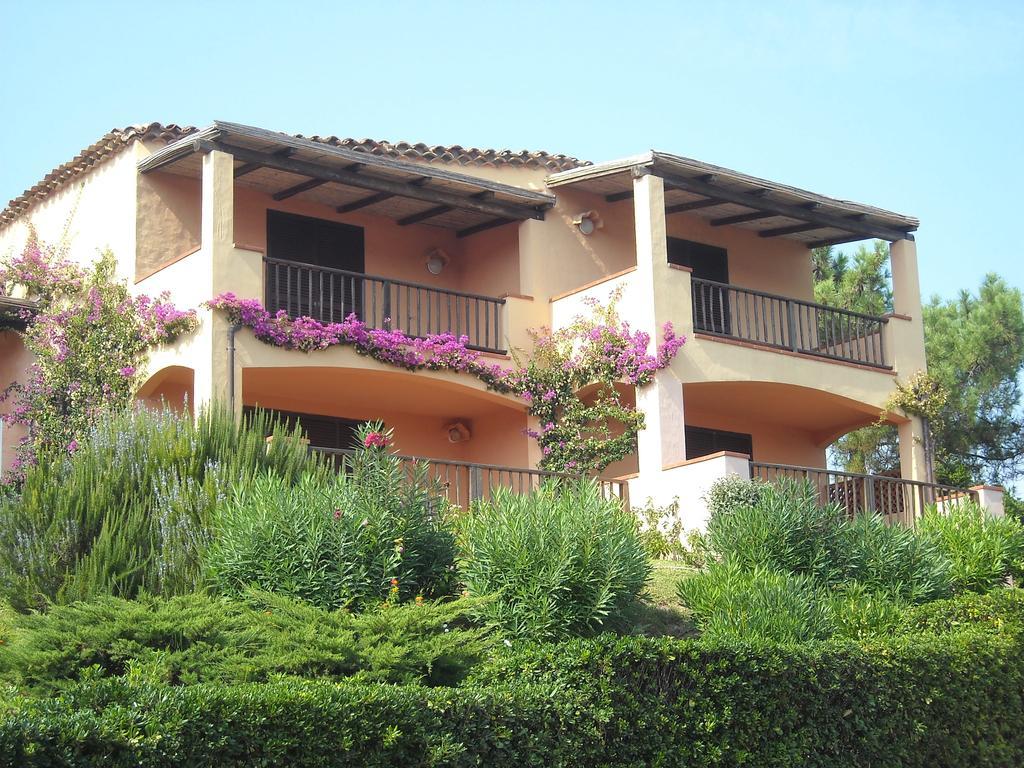 Aparthotel Chrysalis Bay Porto Cervo Esterno foto