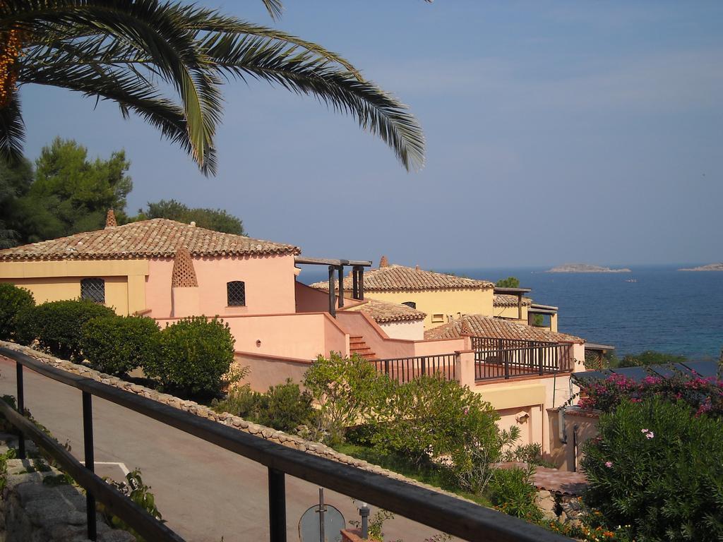 Aparthotel Chrysalis Bay Porto Cervo Esterno foto