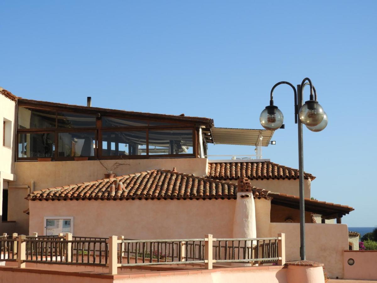 Aparthotel Chrysalis Bay Porto Cervo Esterno foto