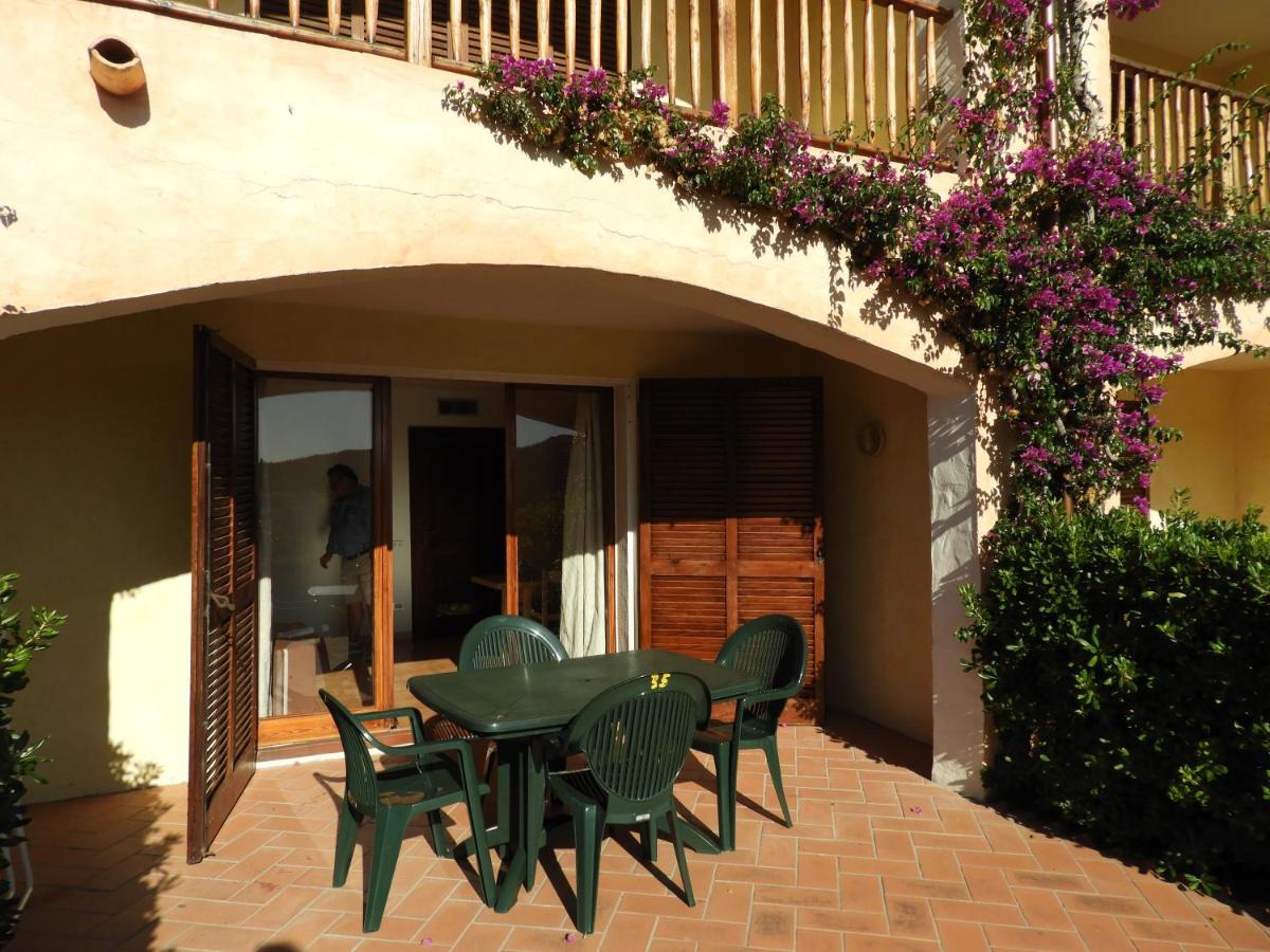 Aparthotel Chrysalis Bay Porto Cervo Esterno foto
